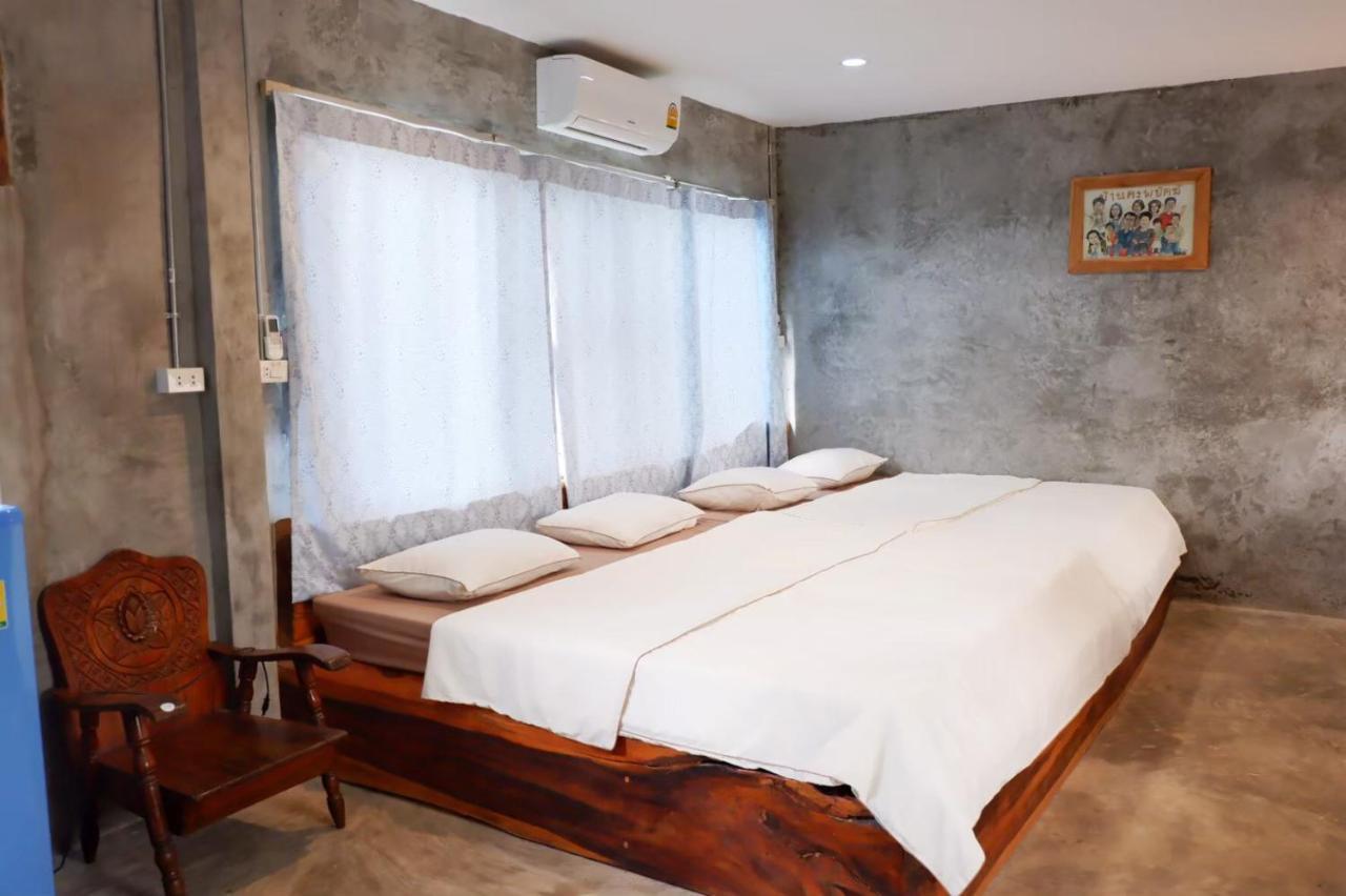 Chokchai Hotel Ban Huai Maenam Noi Eksteriør billede